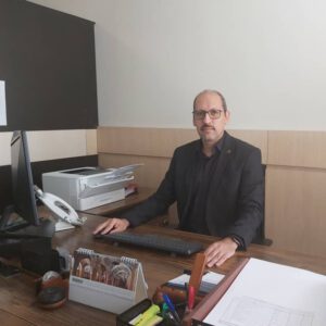دکتر آقامحسنی2